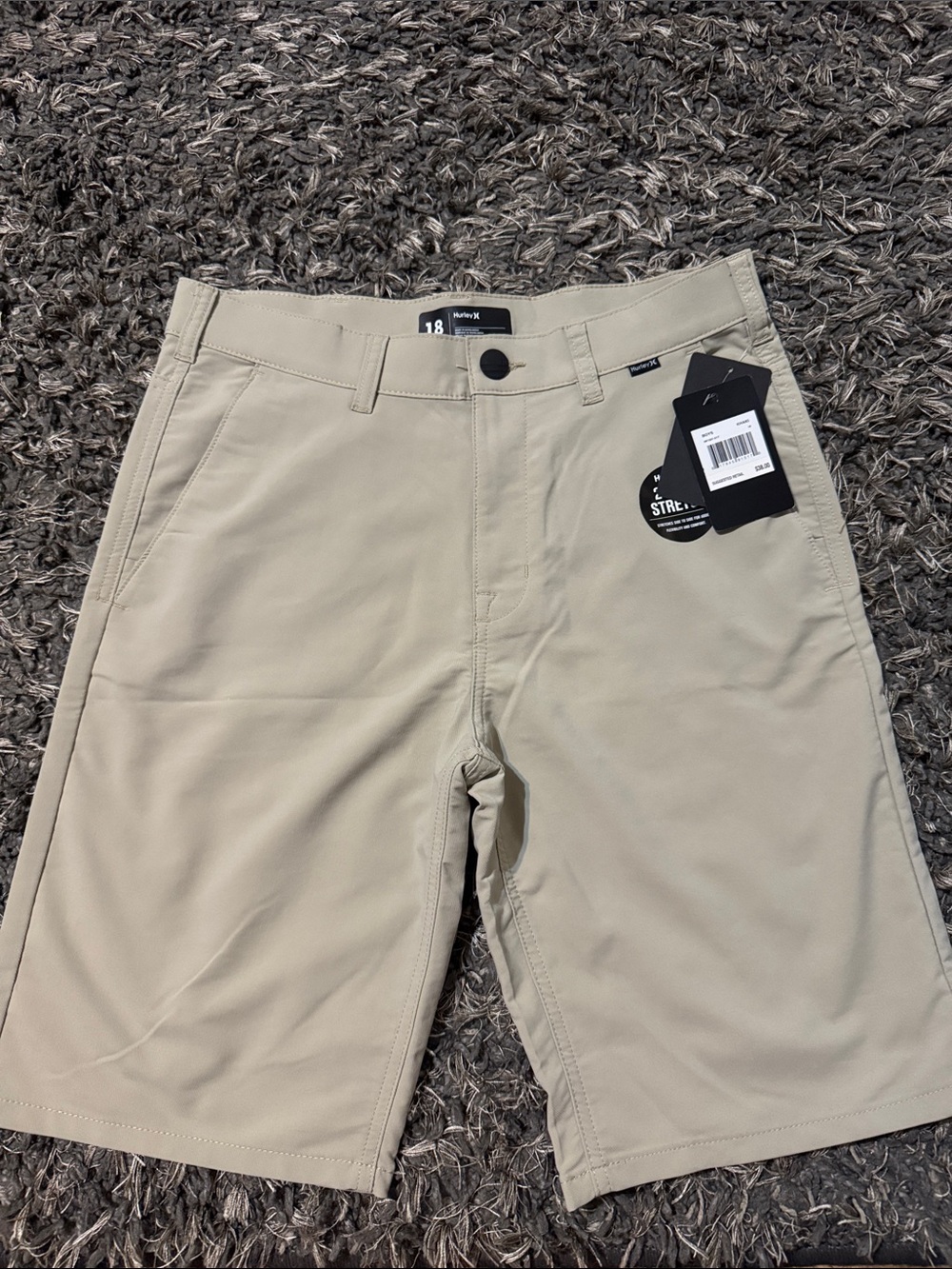 Boys Hurley dry fit shorts size 18 khaki new with tags